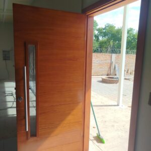 PUERTA TABLERO CON VIDRIO